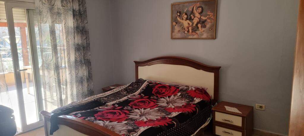 We rent a 2 +1 apartment WITH VERANDA in Kombinat near the urban station  