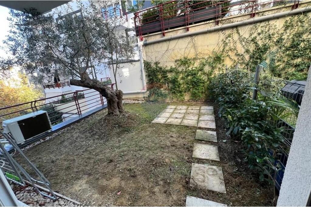 Apartment for rent Dry Lake