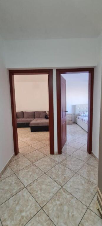 Jepet me qera apartament 1+1, 📍 Rruga Kosovareve