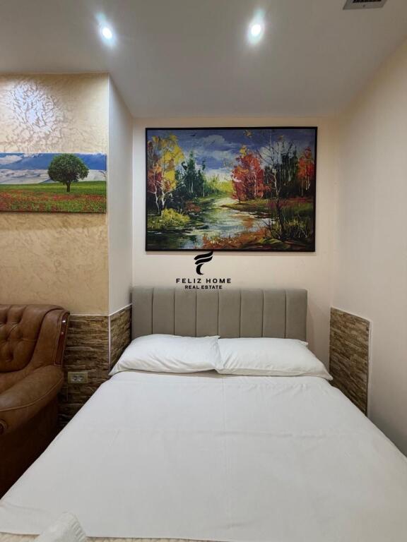 FOR SALE 3 STUDIO APARTMENTS 100M2 FORTUZI STREET 400,000 EURO