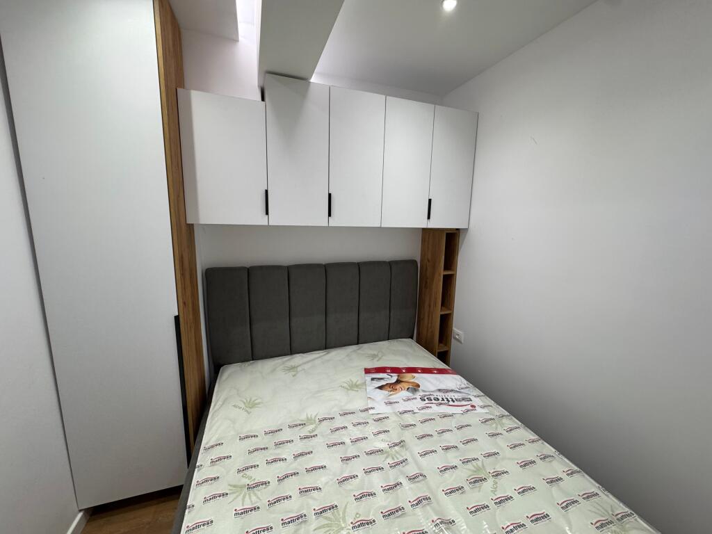 🏡 Shitet Apartament 1+1 në Komuna e Parisit,  