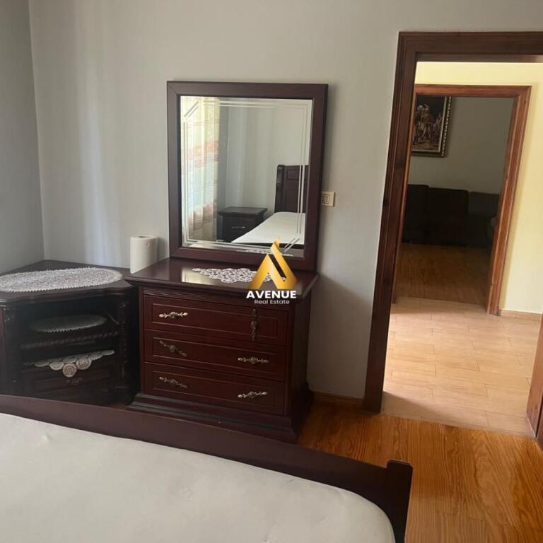🏡 SHTEPI ME QIRA – LAPRAKE, RR. GJERGJ LEGISI, TIRANE  