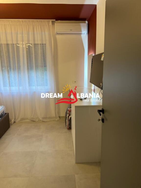 Appartamento 2+1 in affitto nella zona di Via Elbasanit, vicino alla “Corte d'Appello” a Tirana (ID 4229445)
