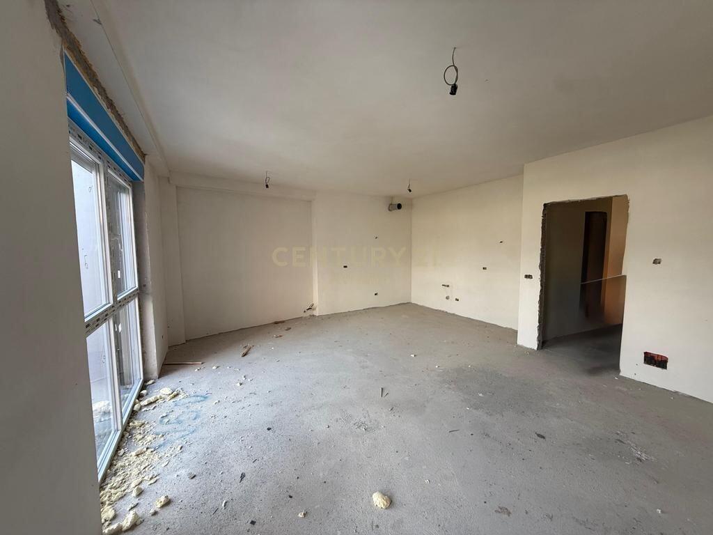 Apartment 3+1+2 for sale at New Boulevard