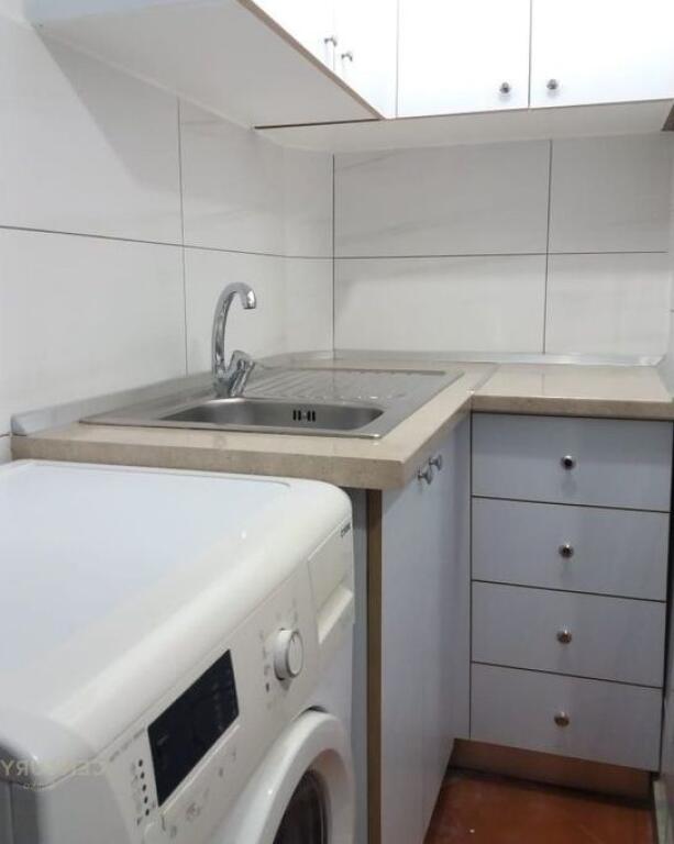 FOR RENT 2+1 APARTMENT OPPOSITE HARRY FULTZ.