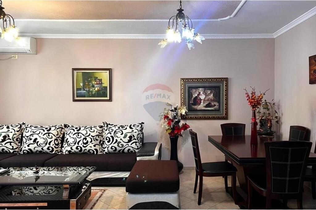 Apartment 2+1 for rent in Selvia!