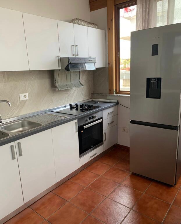 APPARTAMENTO IN AFFITTO – DON BOSKO (VICINO A ZGARËS KORÇARE)