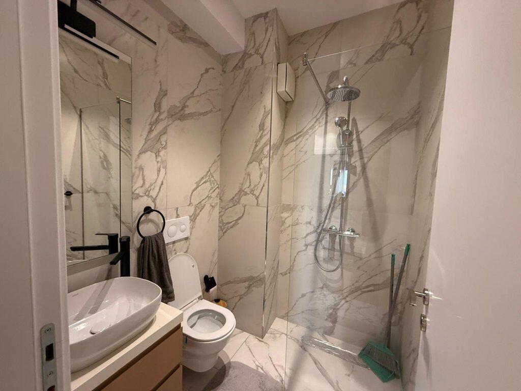 Luxury apartment 2+1+ Parking space for sale near Red School