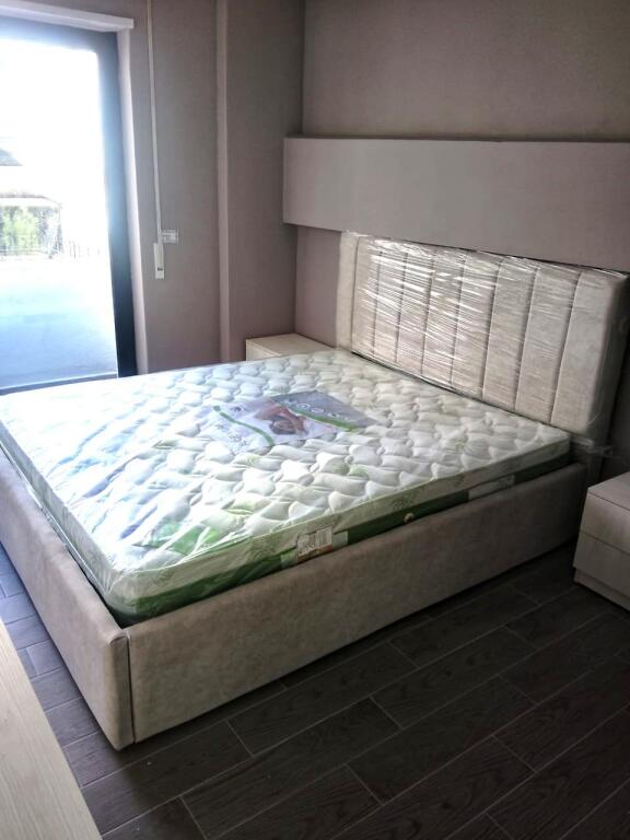 Jepet me Qira Apartament Fantastik 2+1+2 me post parkimi të përfshirë tek Kodra e Diellit