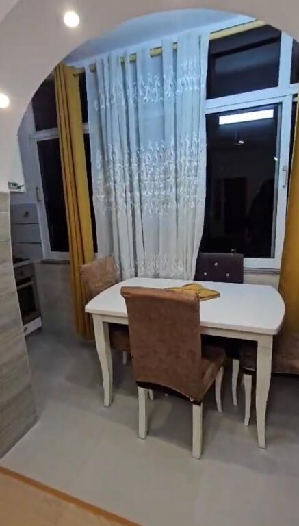 Apartment 2+1 for rent at White Bar at Irfan Tomini
