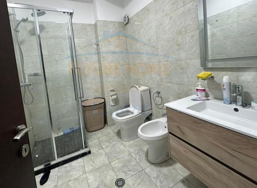 Qera , Apartament 2+1+2 Unaza e Re , Tiran