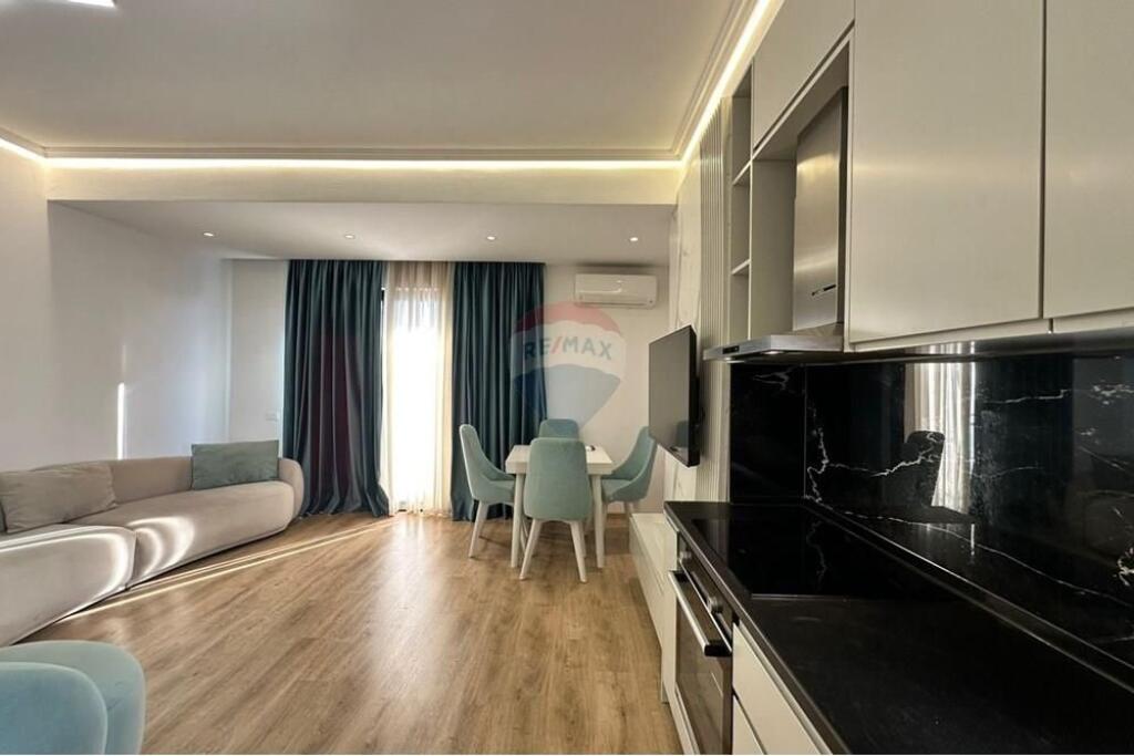 Apartment 1+1 for sale near Pharmacy 10!