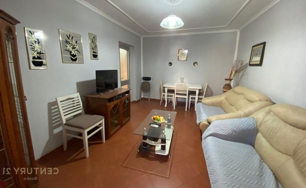 FOR RENT 2+1 APARTMENT OPPOSITE HARRY FULTZ.