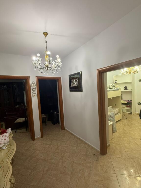 Affittasi appartamento 2+1+2