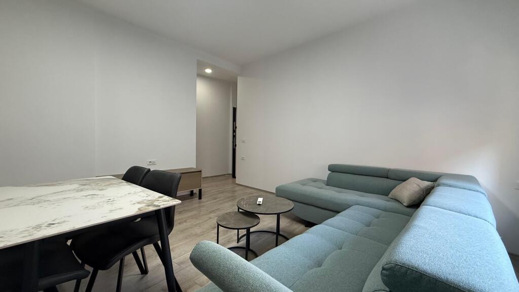 🏡 Appartamento 2+1 in affitto in Via Kavaja