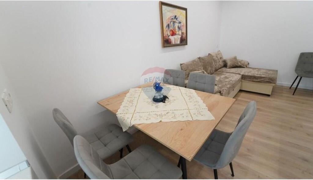 Apartment for rent on Ferit Xhajko street
