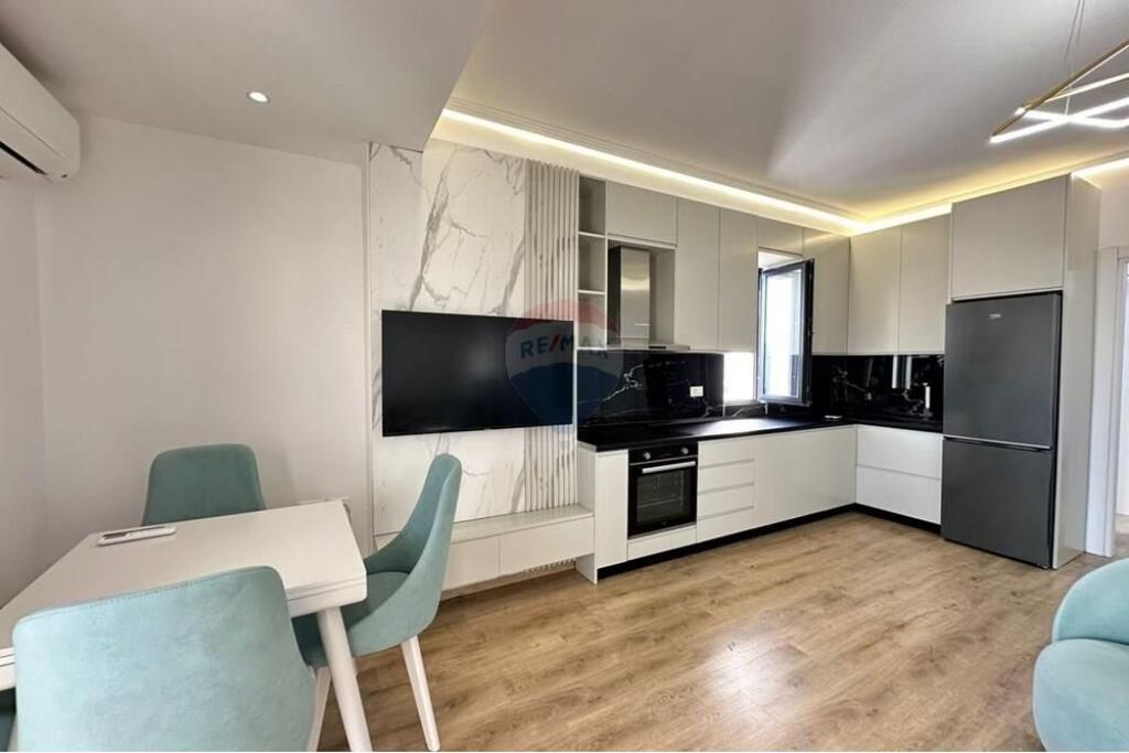 Apartment 1+1 for sale near Pharmacy 10!