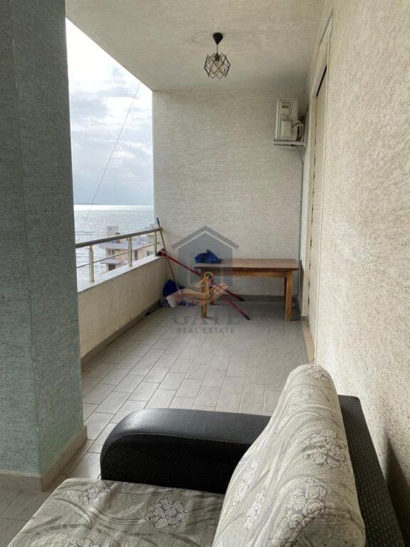 Apartament 1+1 me Qera ne Zonen e Plazhit me Pamje Deti
