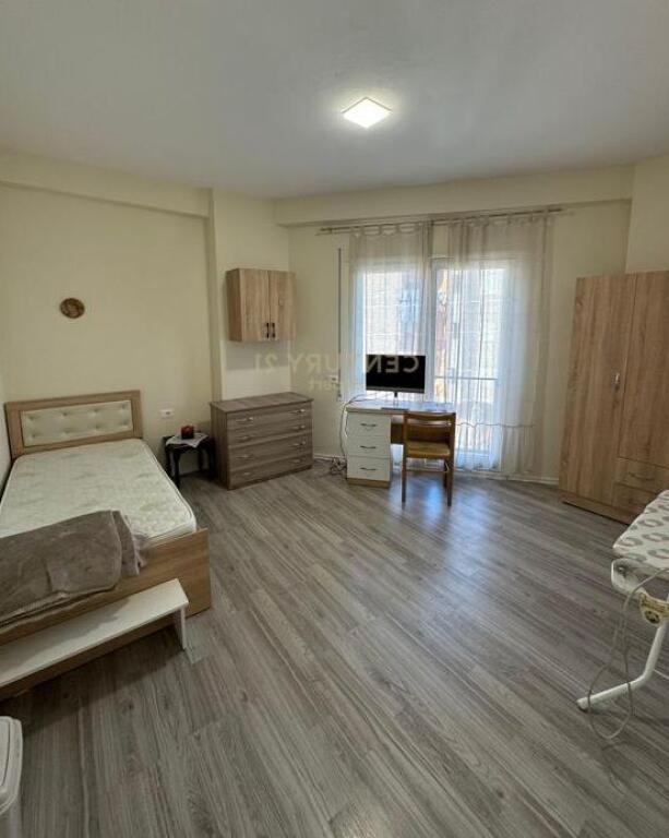 FOR RENT 2+1+2 IN MEDRESE.