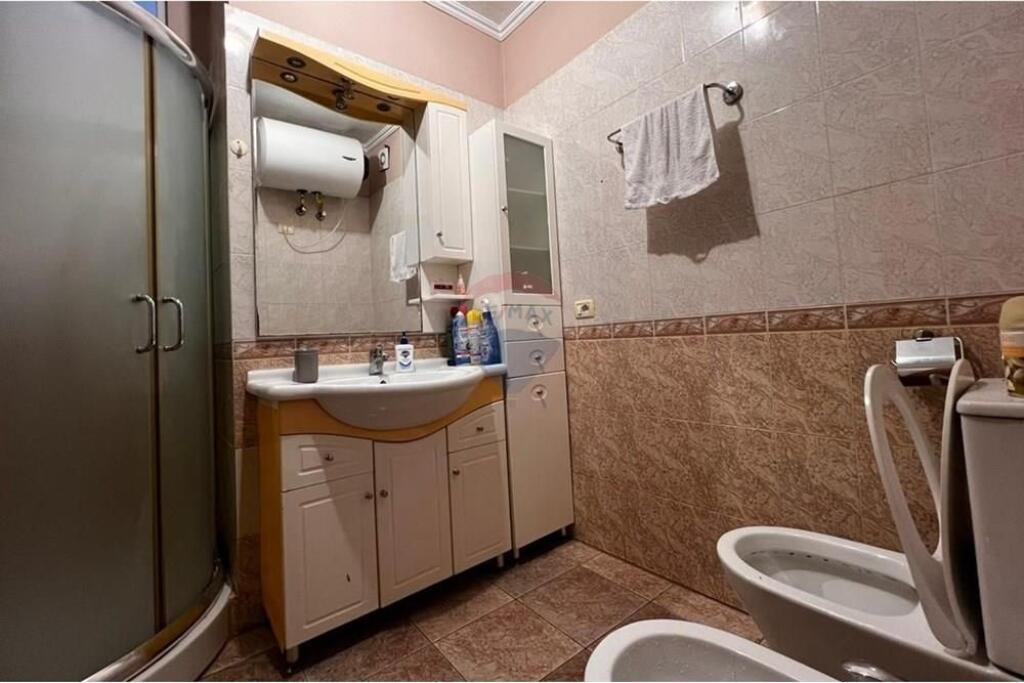 Apartment 2+1 for rent in Selvia!