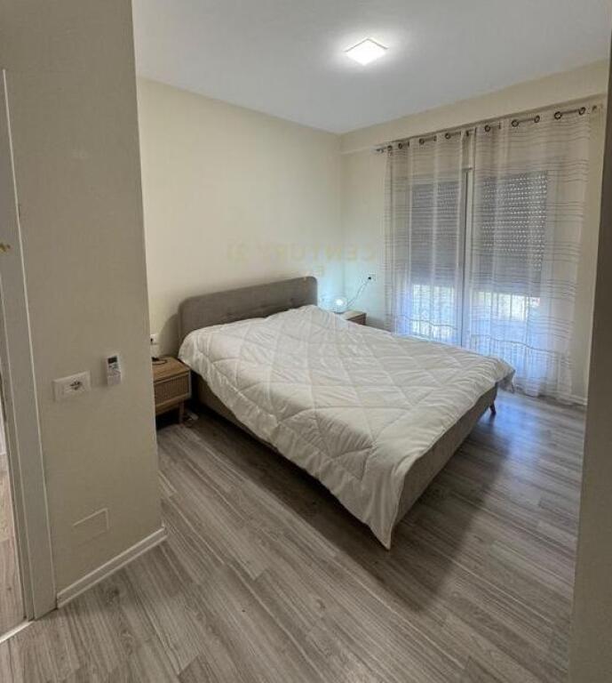 FOR RENT 2+1+2 IN MEDRESE.