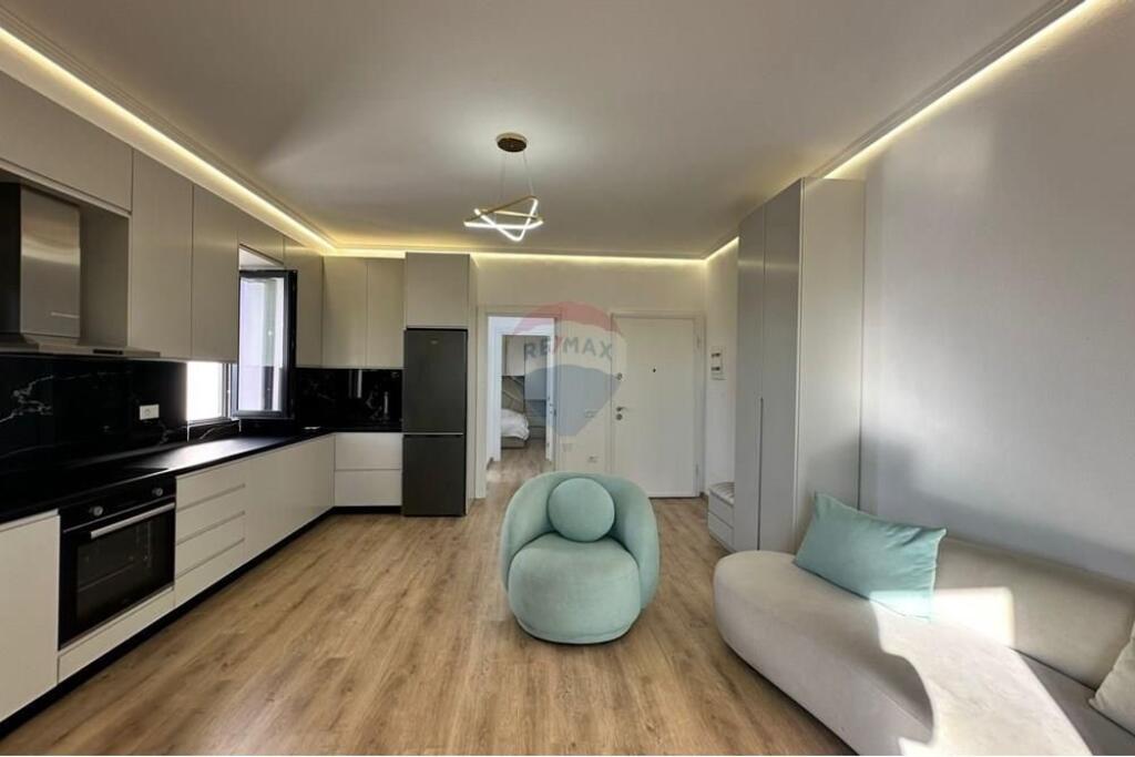 APARTMENT 1+1 FOR SALE AT THE ARLIS COMPLEX, PHARMACY 10
