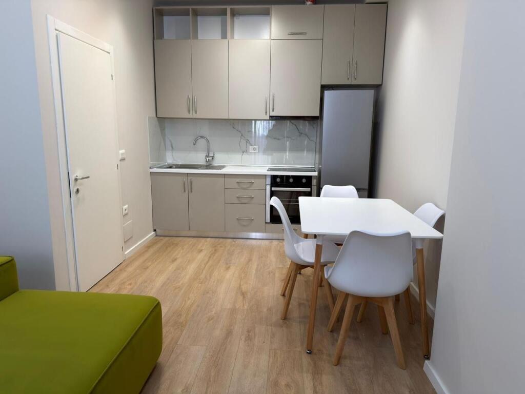 Astir, affittasi appartamento 1+1! 500 Euro