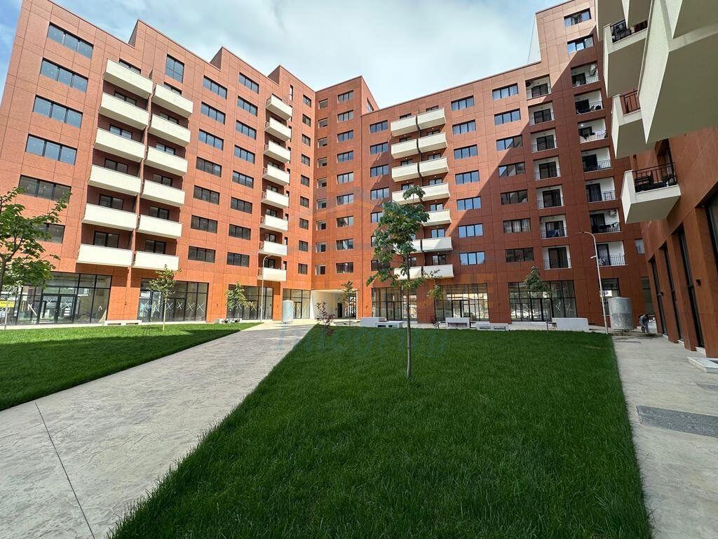 Astir – Locale Commerciale  Deposito in una posizione strategica Corner