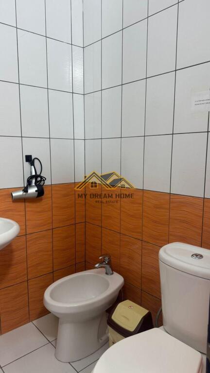 AFFITTASI APPARTAMENTO PRESSO IL PALAZZO KAMELIA