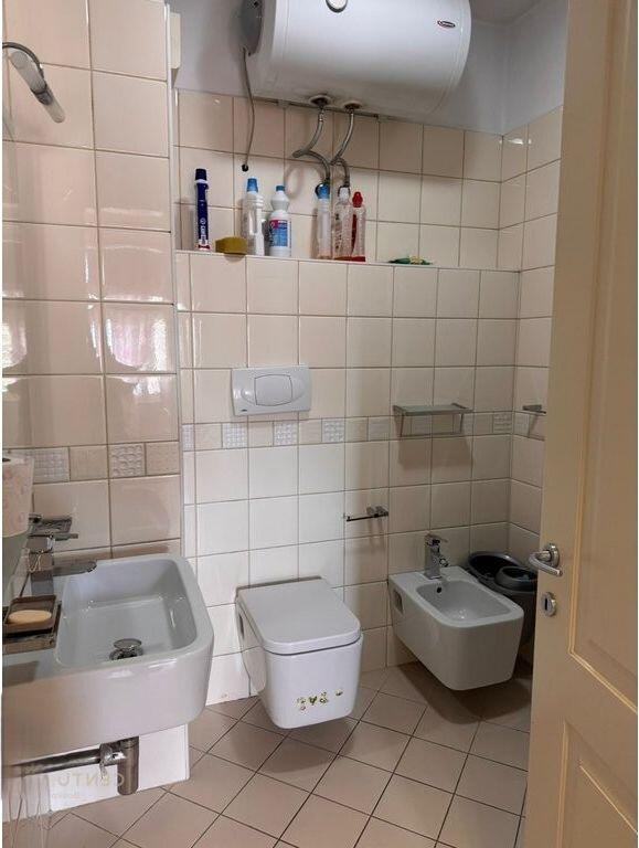 Appartamento 2+1 In Affitto in Via Mine Peza 620 € /Mese