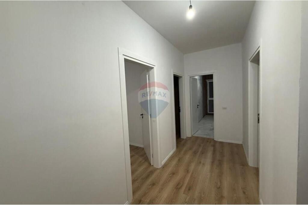Appartamento 2+1 a Kamez