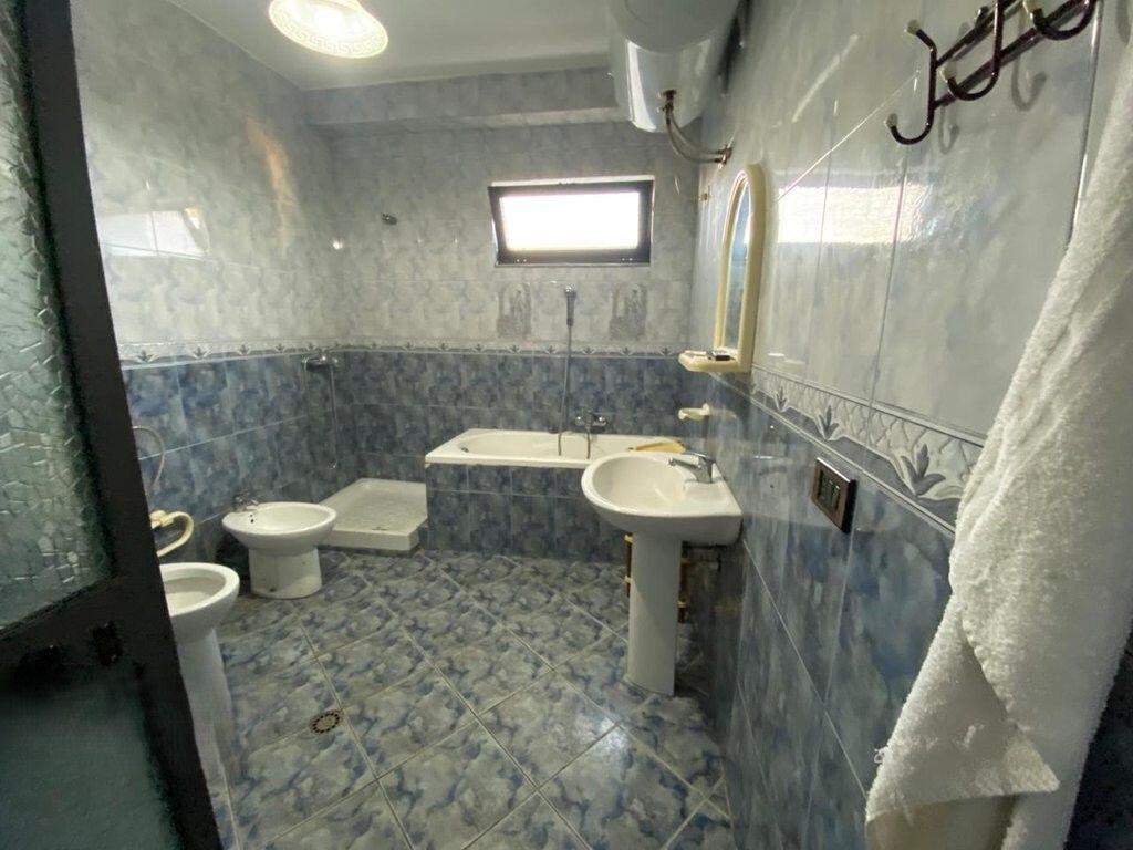 VENDIAMO, APPARTAMENTO 2+1 con 2 BALCONI, Mine Peza 220.000 €