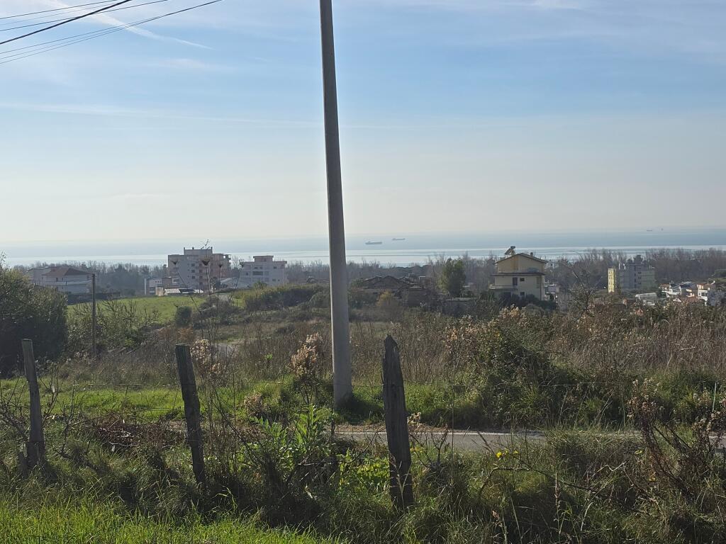 SUPER TERRENO IN VENDITA CON VISTA MARE A ARAPAJ DURRES