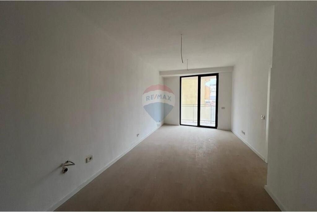 Appartamento - In Vendita - Via Mine Peza, Tirana