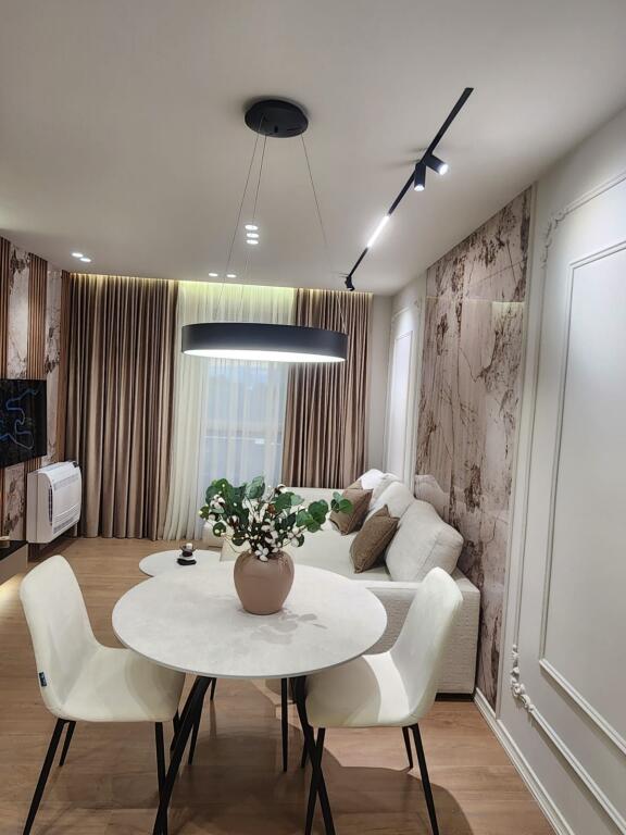 Shitet Apartament 2+1 në Plazh, Durrës