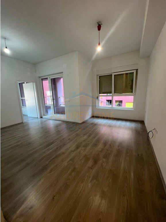For sale, Apartment 1+1, Mangalem Complex, Tirana.