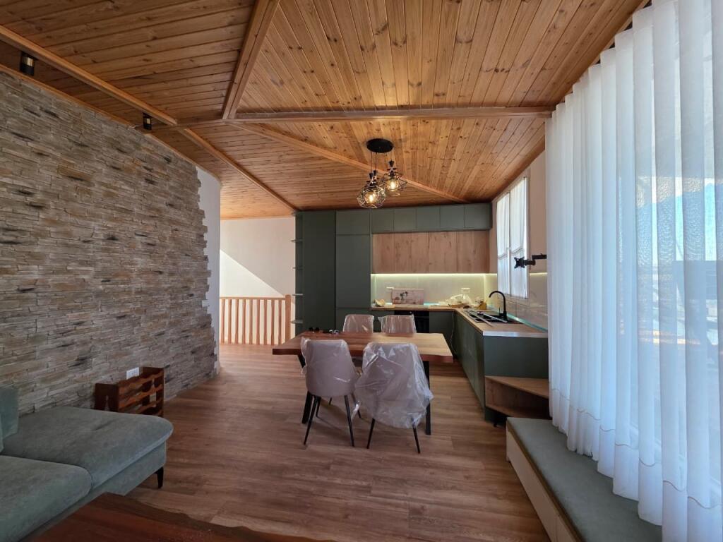 DUPLEX 2+1+POST IN AFFITTO A SHKOZE