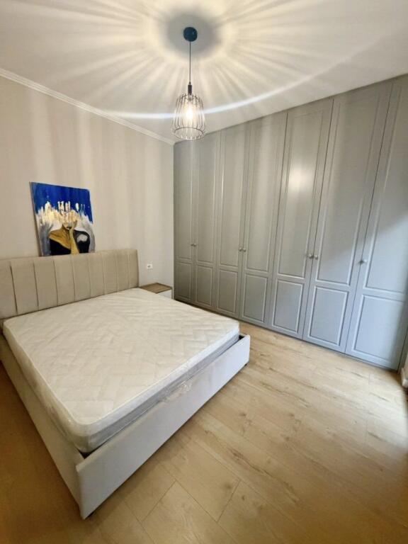 APPARTAMENTO IN AFFITTO 2+1 COMUNE DI PARIGI 75.000 LEKE