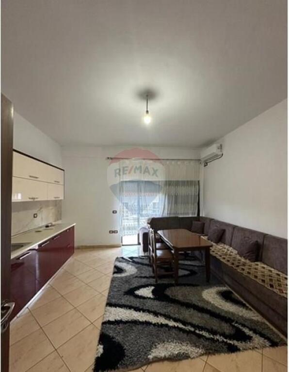 Apartament me qera 2+1 tek Don Bosko