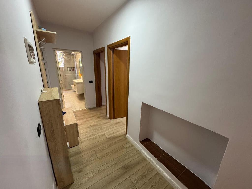 Appartamento 2+1 in Affitto nel Centro di Tirana 700 €