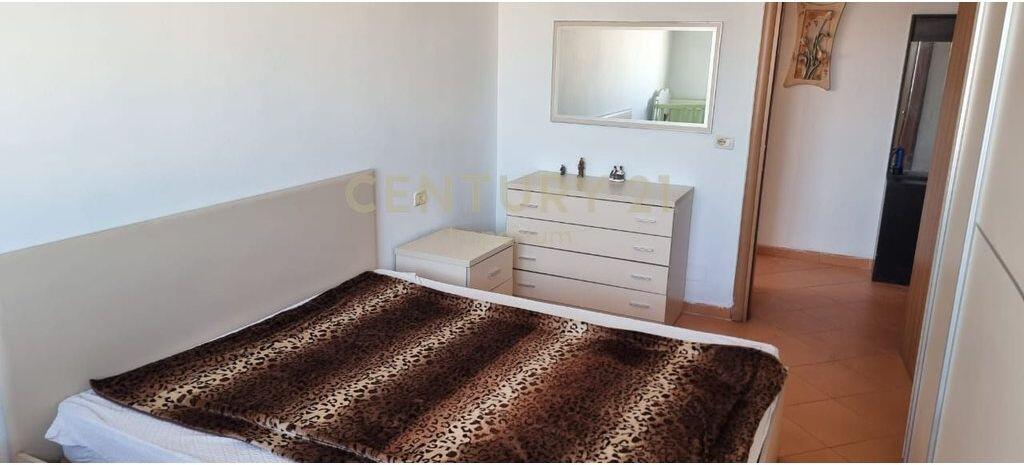 Jepet me qera 1+ 1  ne Yzberisht  400 euro