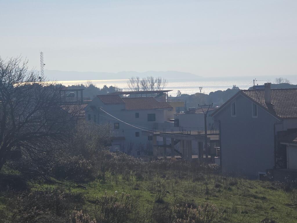 SUPER TERRENO IN VENDITA CON VISTA MARE A ARAPAJ DURRES