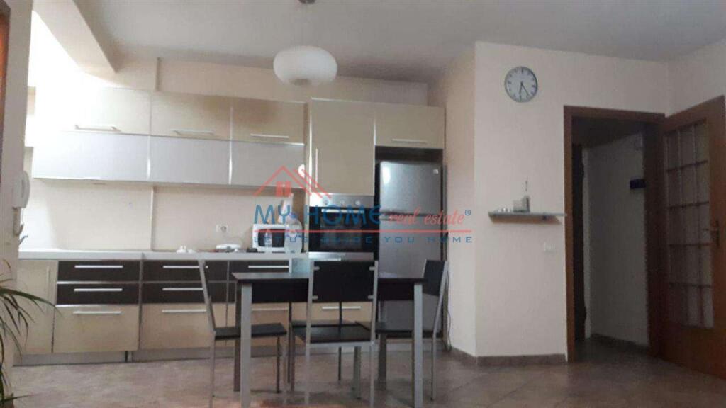 Apartament 1+1 me qera Sheshi Willson Tirane