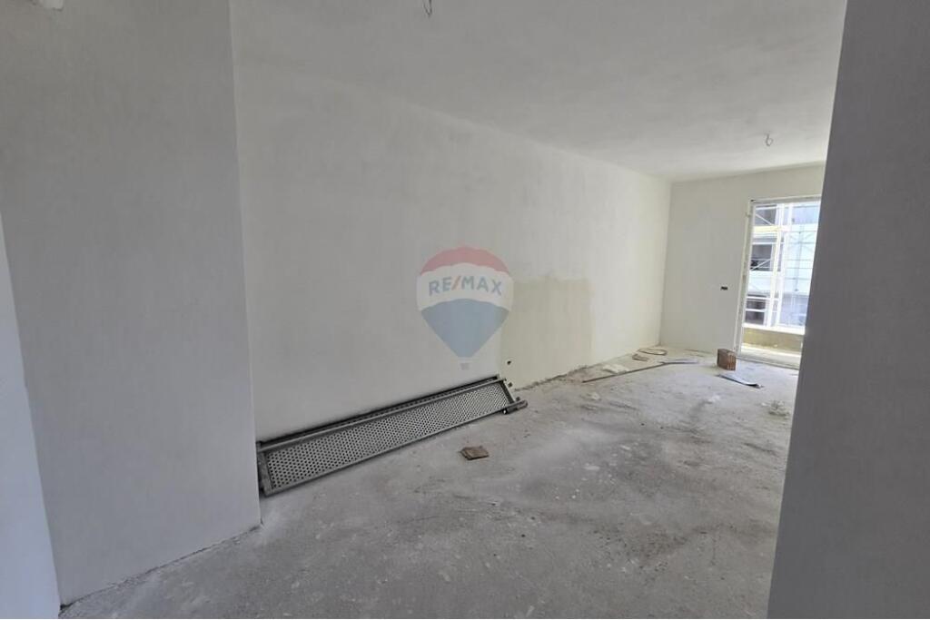 Appartamento 2+1+2 in vendita Univers City