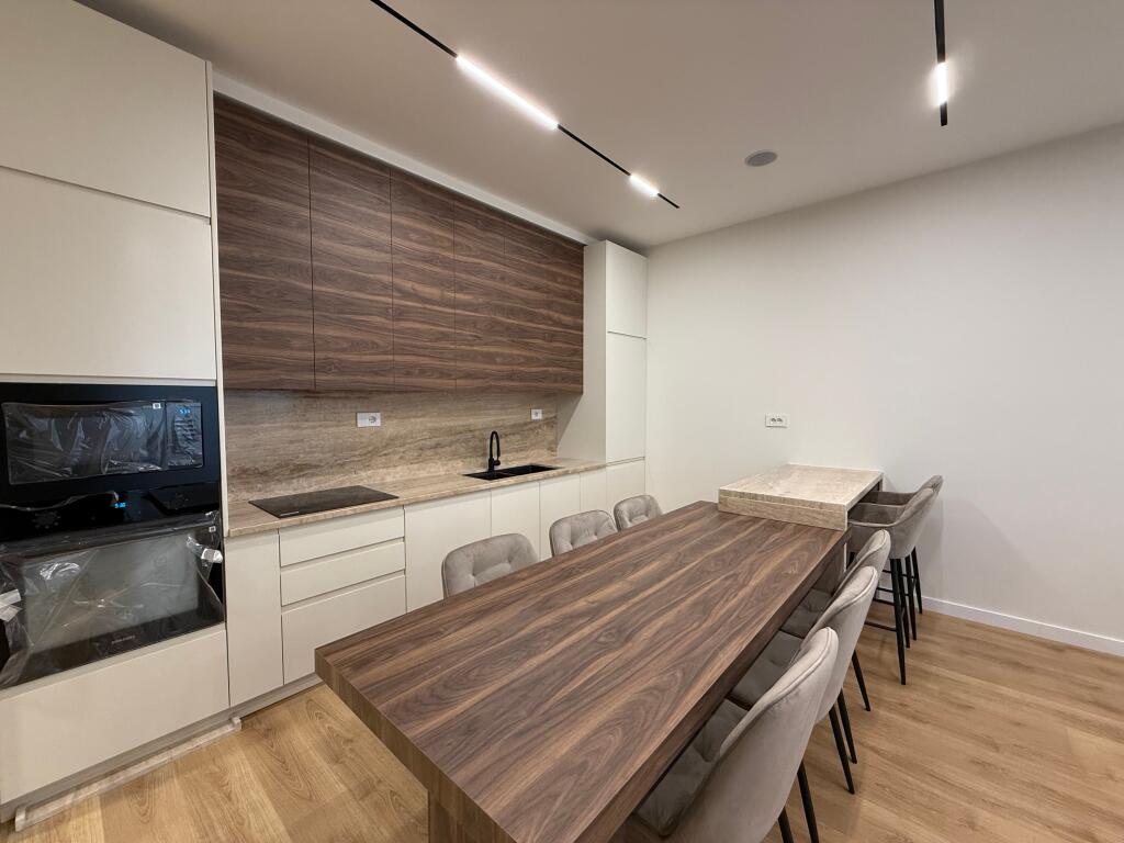 APPARTAMENTO DI LUSSO IN AFFITTO 2+1+2 CON POSTO AUTO PRESSO GREEN VALLEY RESIDENCE!