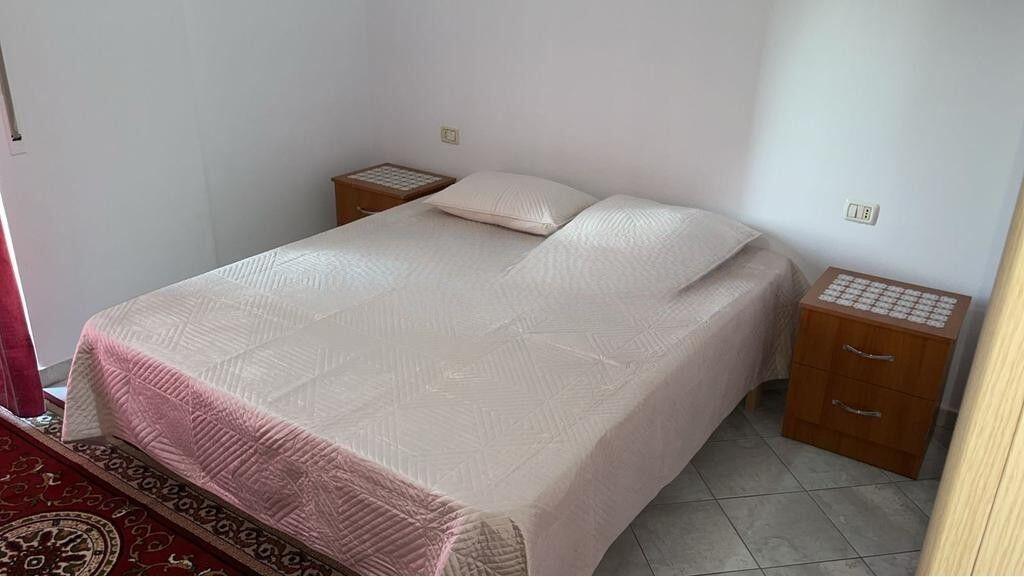Appartamento 1+1 in affitto in via Mine Peza 500 € /Mese