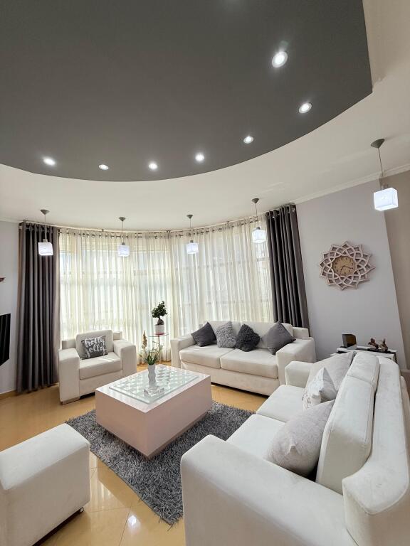 Private house 2+1+2 with parking - Elbasan Street