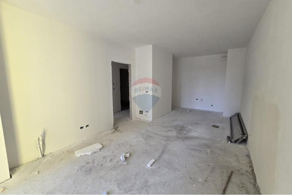 Appartamento 2+1+2 in vendita Univers City