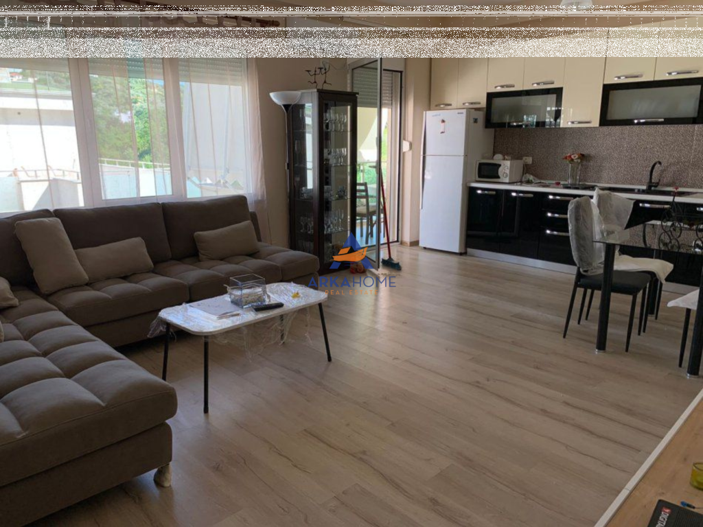 AFFITTASI APPARTAMENTO 2+1+BALCONE "AL LAGO SECCO" 700 EURO