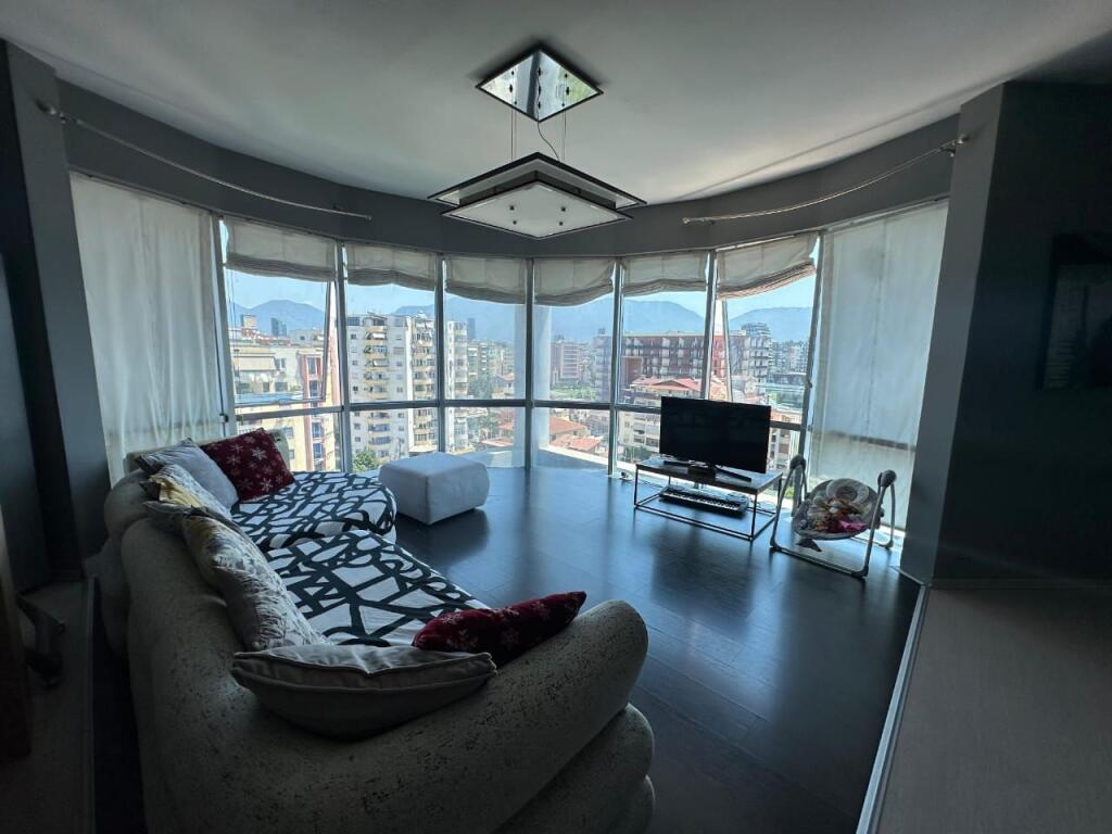 🏙️ APPARTAMENTO 2+1 IN AFFITTO – KIKA 1